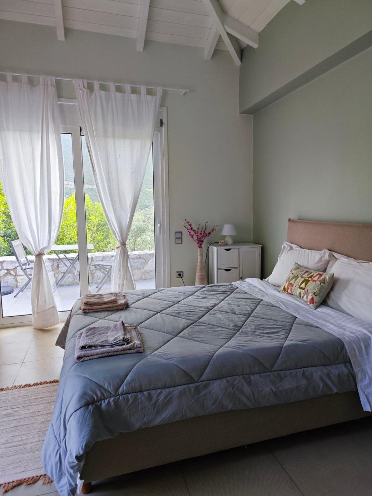 Melissafarm Guest House Epidaurus Exterior photo